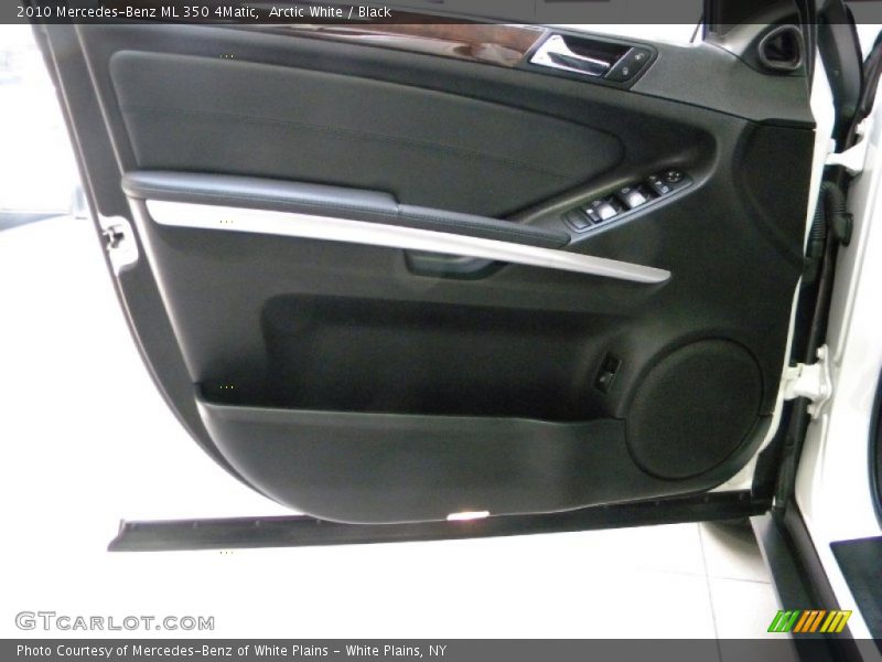 Arctic White / Black 2010 Mercedes-Benz ML 350 4Matic