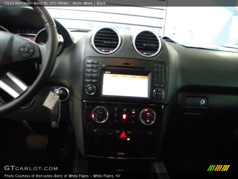 Arctic White / Black 2010 Mercedes-Benz ML 350 4Matic