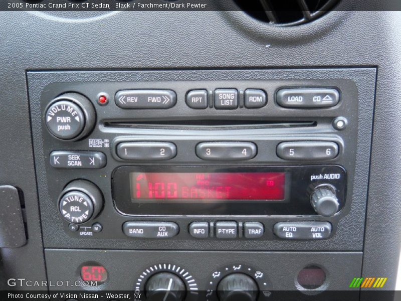 Black / Parchment/Dark Pewter 2005 Pontiac Grand Prix GT Sedan