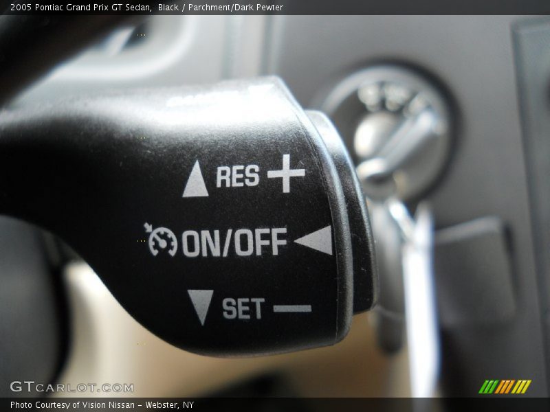 Black / Parchment/Dark Pewter 2005 Pontiac Grand Prix GT Sedan