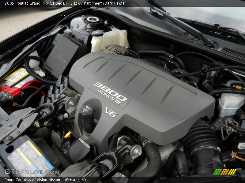 Black / Parchment/Dark Pewter 2005 Pontiac Grand Prix GT Sedan
