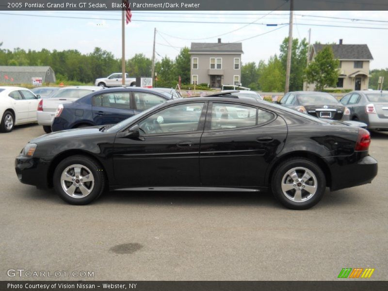 Black / Parchment/Dark Pewter 2005 Pontiac Grand Prix GT Sedan