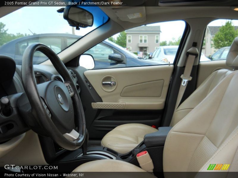 Black / Parchment/Dark Pewter 2005 Pontiac Grand Prix GT Sedan