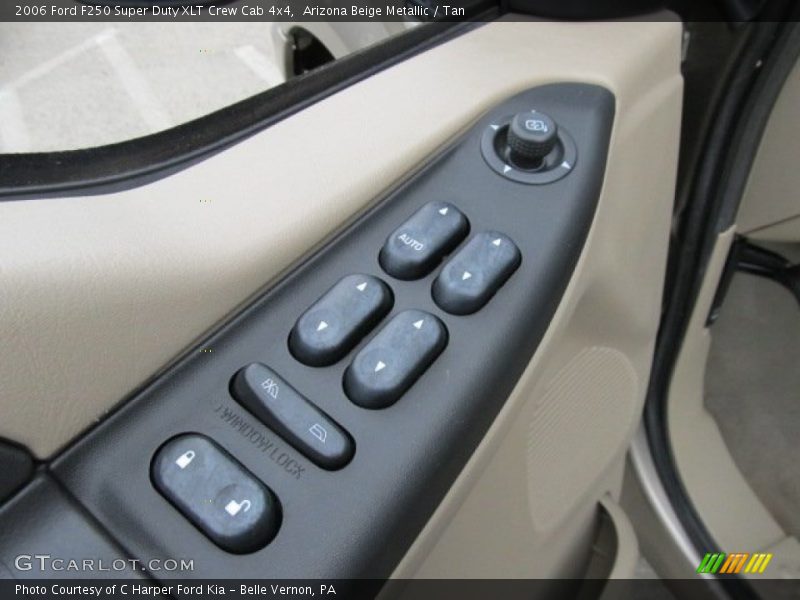 Arizona Beige Metallic / Tan 2006 Ford F250 Super Duty XLT Crew Cab 4x4