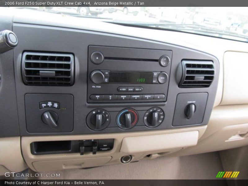 Controls of 2006 F250 Super Duty XLT Crew Cab 4x4