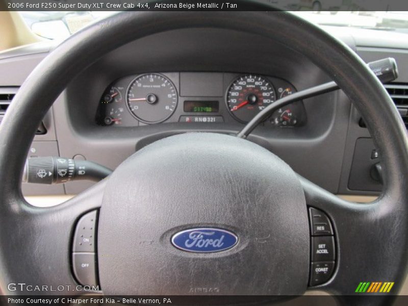 Arizona Beige Metallic / Tan 2006 Ford F250 Super Duty XLT Crew Cab 4x4