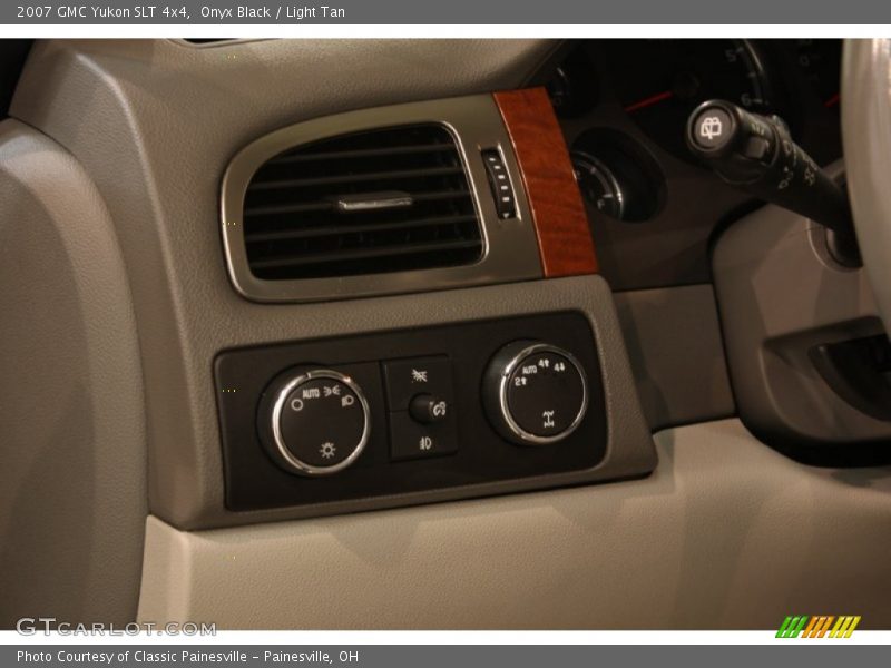 Onyx Black / Light Tan 2007 GMC Yukon SLT 4x4
