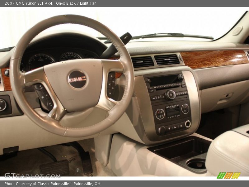 Onyx Black / Light Tan 2007 GMC Yukon SLT 4x4