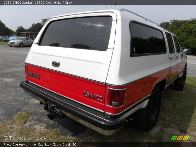 White / Gray 1989 GMC Suburban V2500 4x4