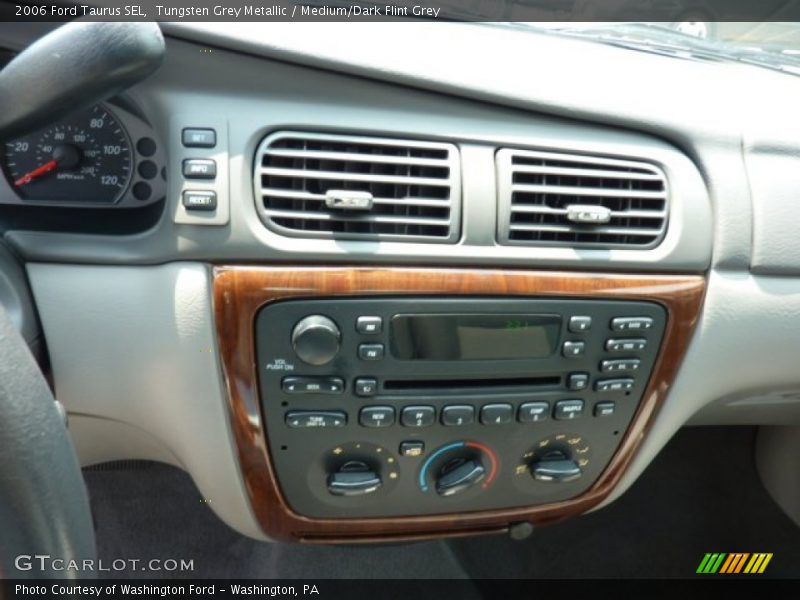 Tungsten Grey Metallic / Medium/Dark Flint Grey 2006 Ford Taurus SEL