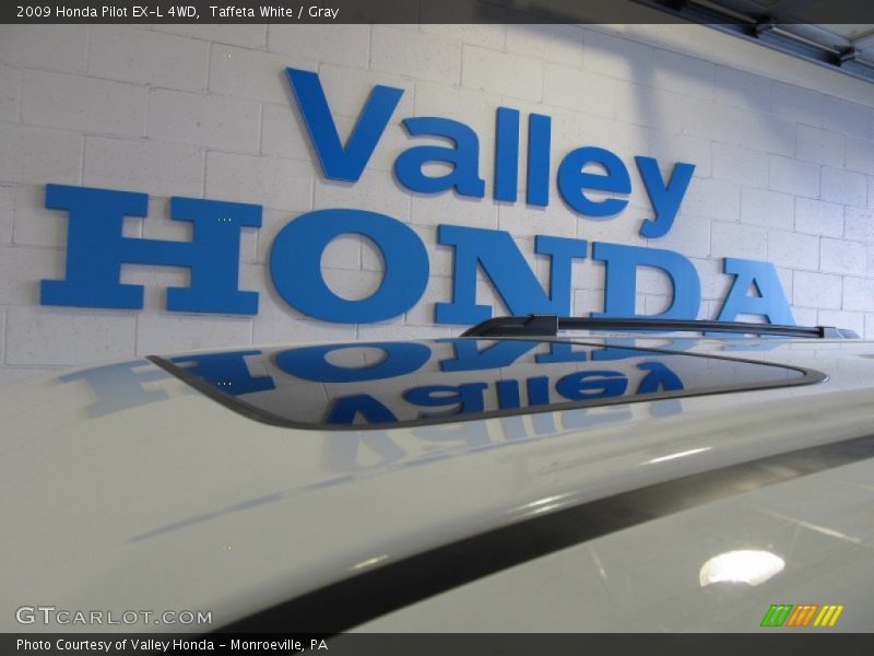 Taffeta White / Gray 2009 Honda Pilot EX-L 4WD