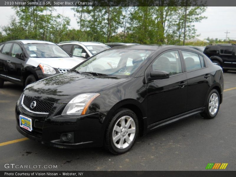 Super Black / Charcoal 2010 Nissan Sentra 2.0 SR