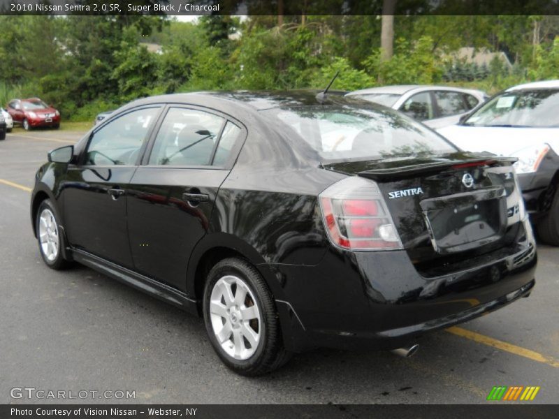 Super Black / Charcoal 2010 Nissan Sentra 2.0 SR