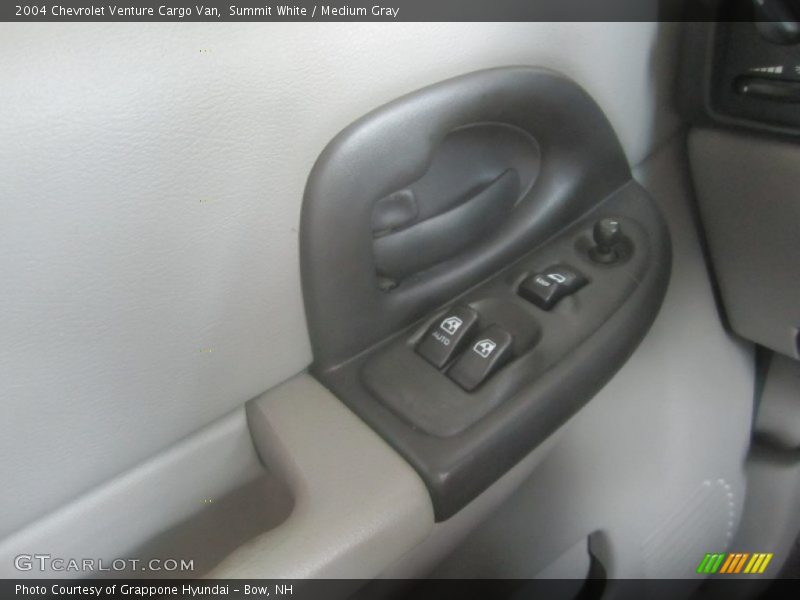 Summit White / Medium Gray 2004 Chevrolet Venture Cargo Van