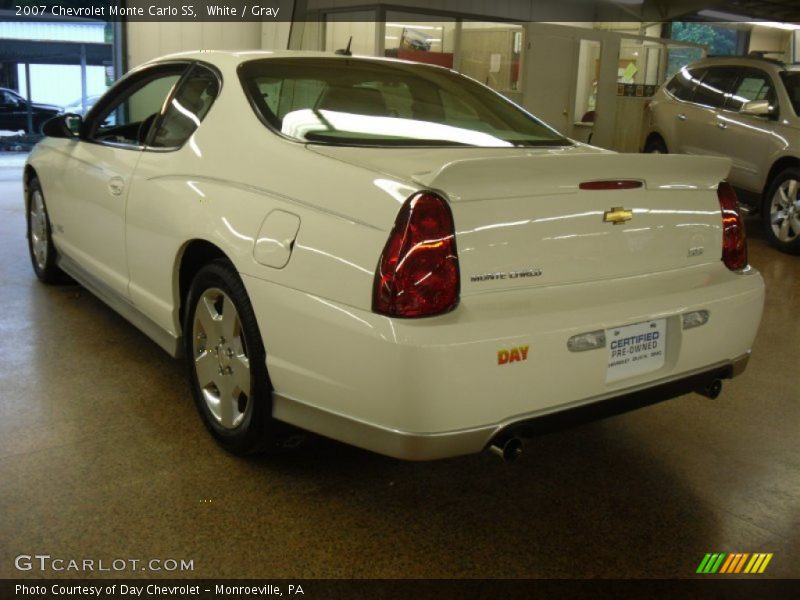 White / Gray 2007 Chevrolet Monte Carlo SS
