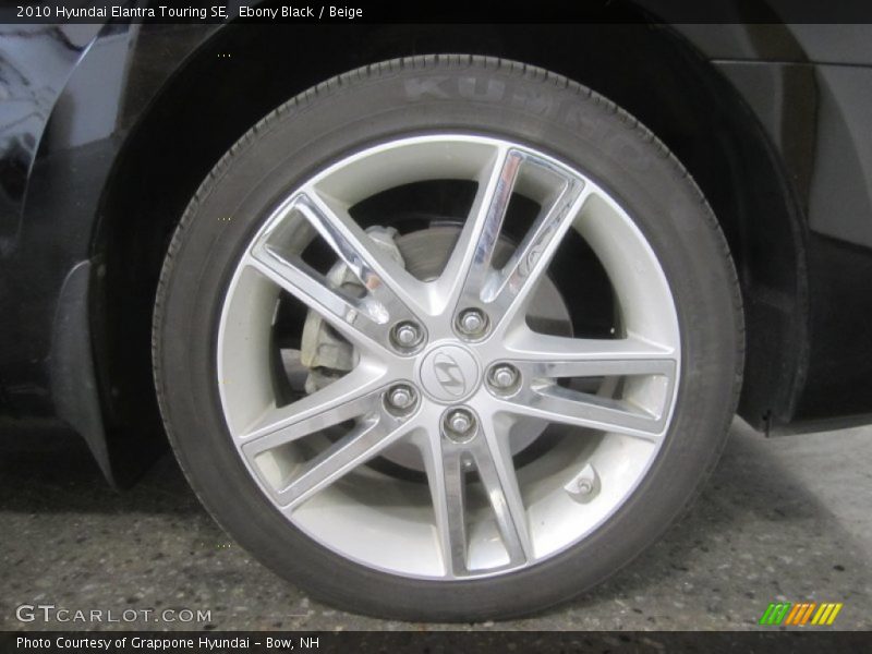 Ebony Black / Beige 2010 Hyundai Elantra Touring SE