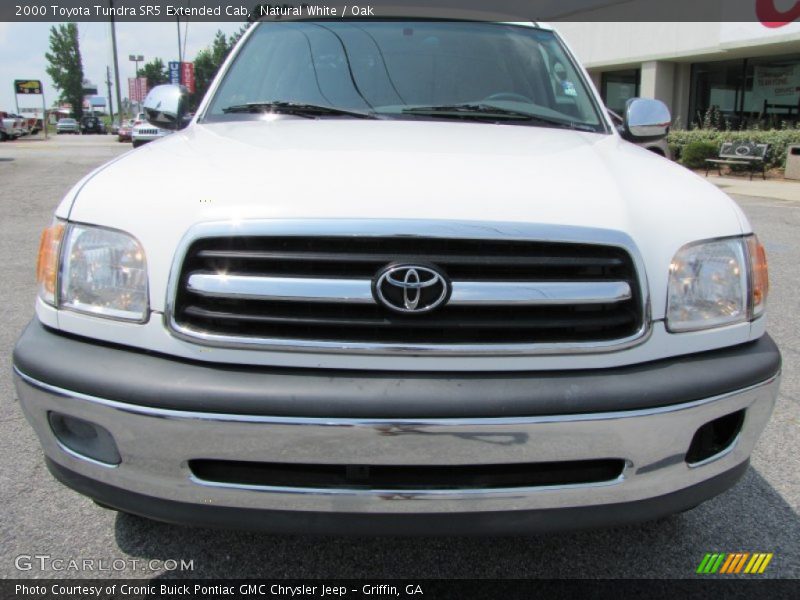 Natural White / Oak 2000 Toyota Tundra SR5 Extended Cab