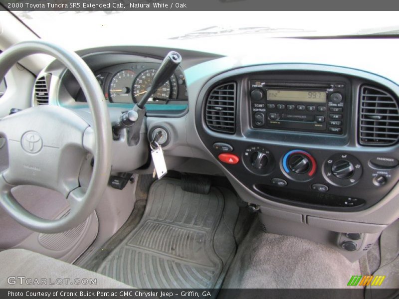 Controls of 2000 Tundra SR5 Extended Cab