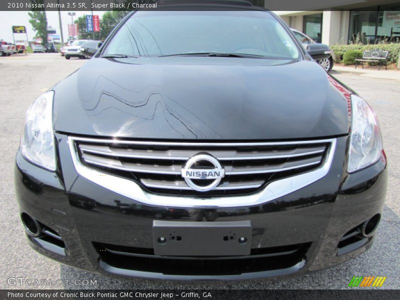 Super Black / Charcoal 2010 Nissan Altima 3.5 SR