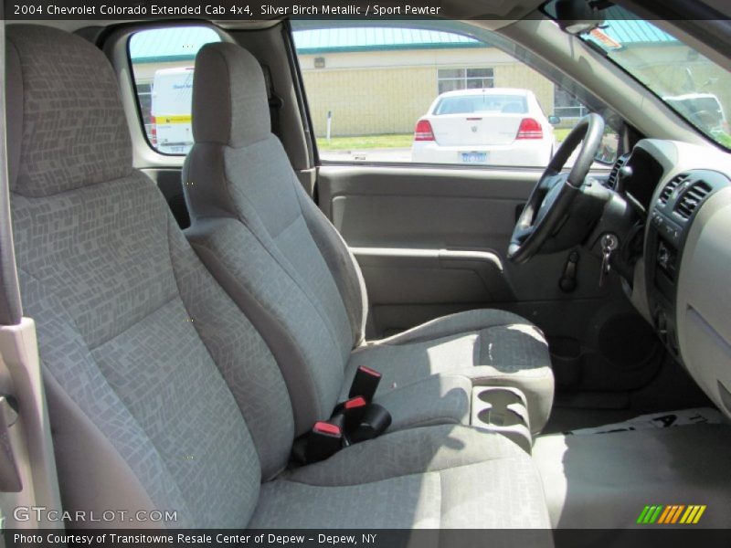 Silver Birch Metallic / Sport Pewter 2004 Chevrolet Colorado Extended Cab 4x4