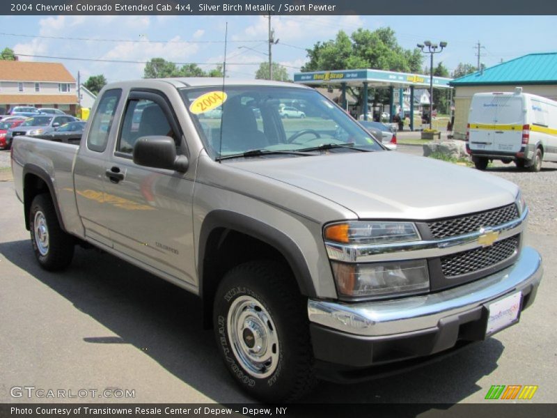 Silver Birch Metallic / Sport Pewter 2004 Chevrolet Colorado Extended Cab 4x4