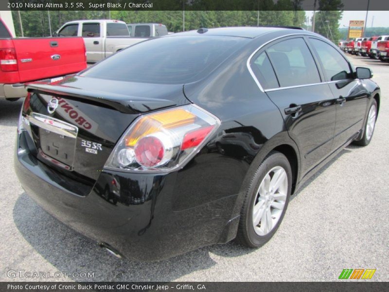 Super Black / Charcoal 2010 Nissan Altima 3.5 SR