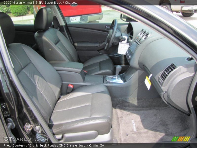 Super Black / Charcoal 2010 Nissan Altima 3.5 SR