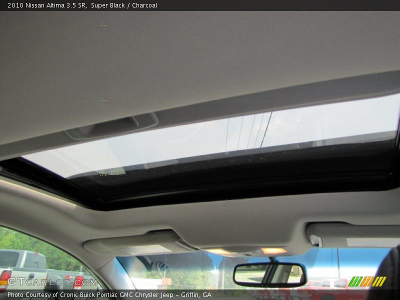 Super Black / Charcoal 2010 Nissan Altima 3.5 SR