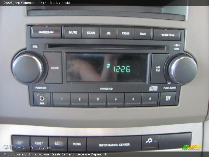 Black / Khaki 2006 Jeep Commander 4x4