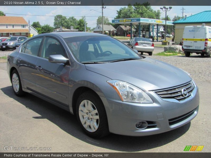 Ocean Gray / Charcoal 2010 Nissan Altima 2.5 S