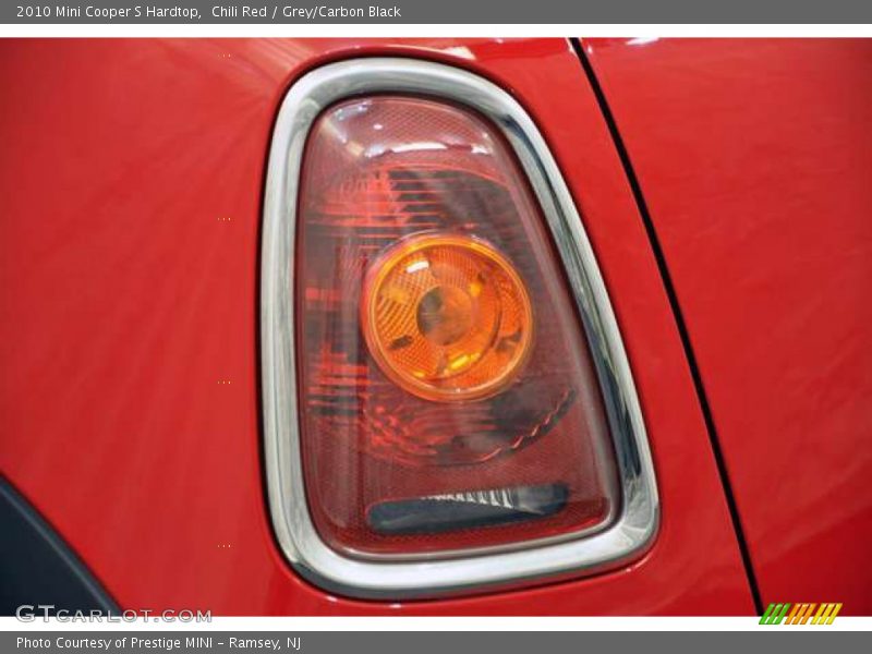 Chili Red / Grey/Carbon Black 2010 Mini Cooper S Hardtop