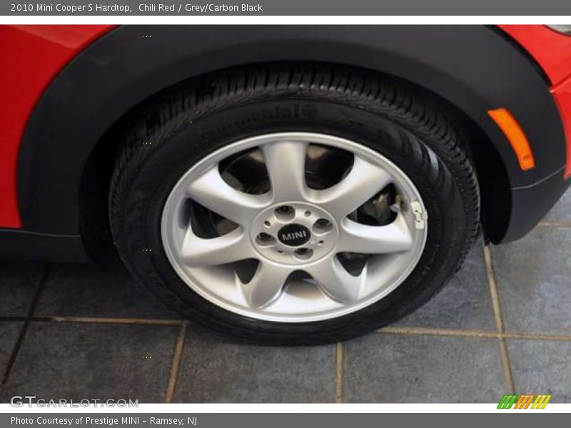 Chili Red / Grey/Carbon Black 2010 Mini Cooper S Hardtop