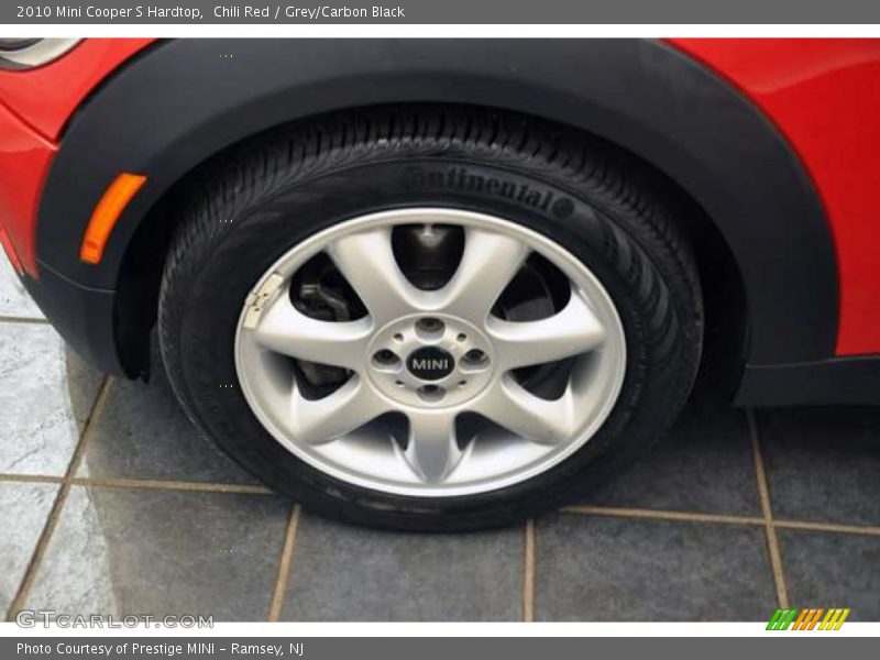 Chili Red / Grey/Carbon Black 2010 Mini Cooper S Hardtop
