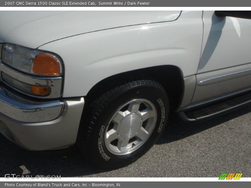 Summit White / Dark Pewter 2007 GMC Sierra 1500 Classic SLE Extended Cab