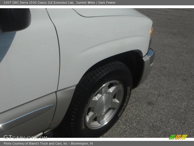 Summit White / Dark Pewter 2007 GMC Sierra 1500 Classic SLE Extended Cab