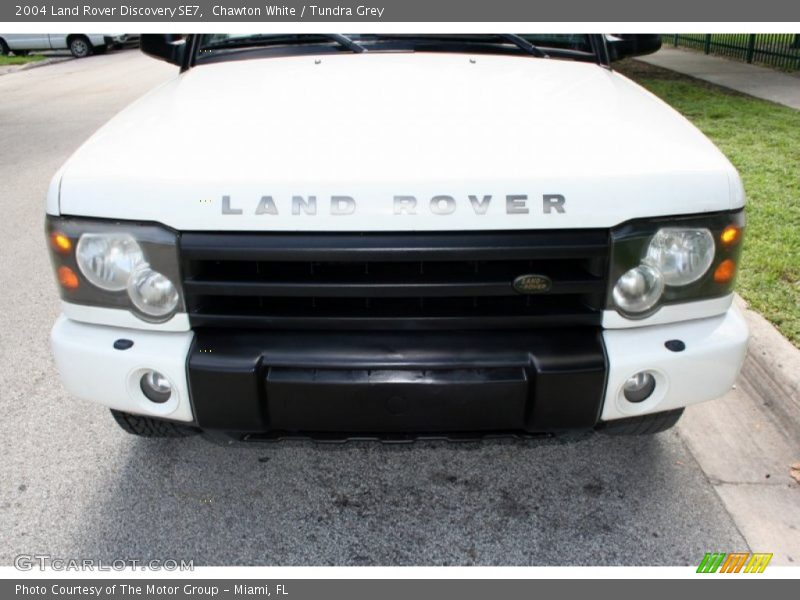Chawton White / Tundra Grey 2004 Land Rover Discovery SE7