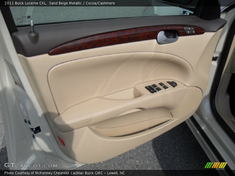 Sand Beige Metallic / Cocoa/Cashmere 2011 Buick Lucerne CXL