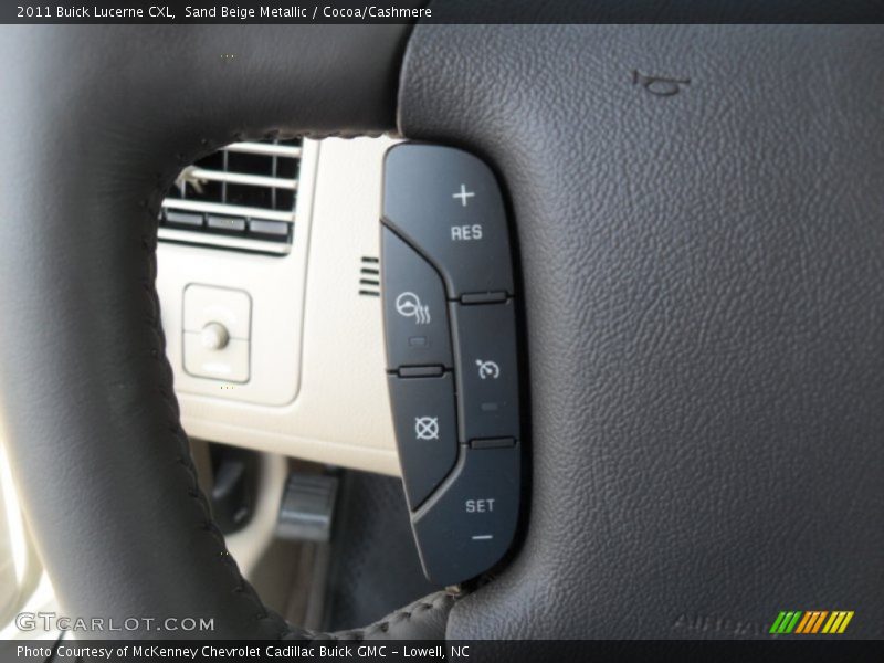 Sand Beige Metallic / Cocoa/Cashmere 2011 Buick Lucerne CXL