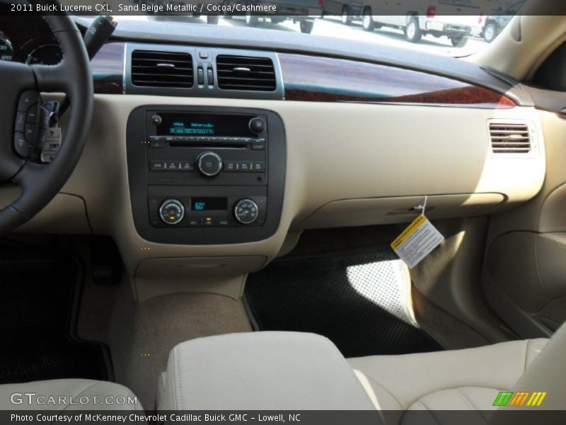 Sand Beige Metallic / Cocoa/Cashmere 2011 Buick Lucerne CXL
