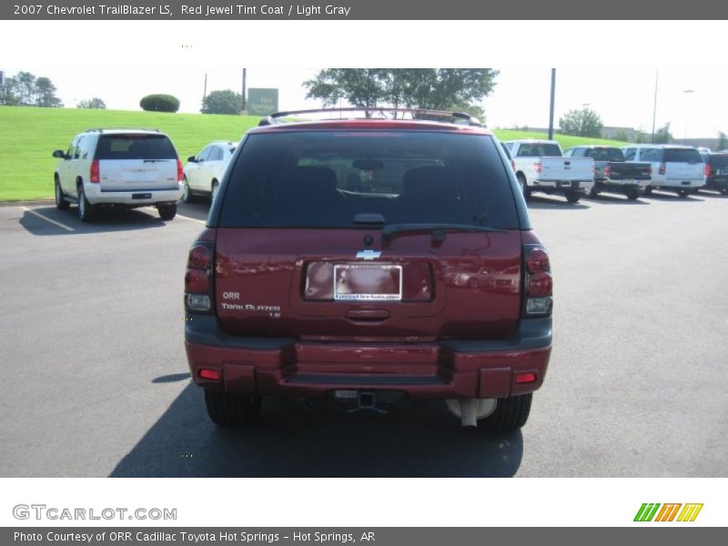 Red Jewel Tint Coat / Light Gray 2007 Chevrolet TrailBlazer LS
