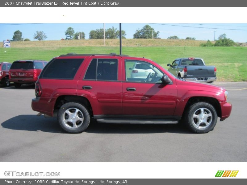 Red Jewel Tint Coat / Light Gray 2007 Chevrolet TrailBlazer LS
