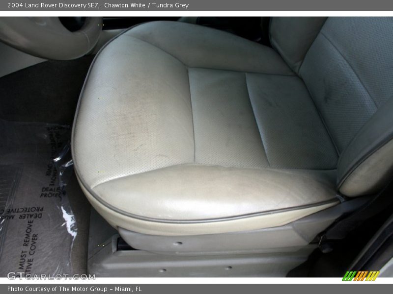 Chawton White / Tundra Grey 2004 Land Rover Discovery SE7