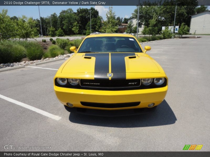  2010 Challenger SRT8 Detonator Yellow