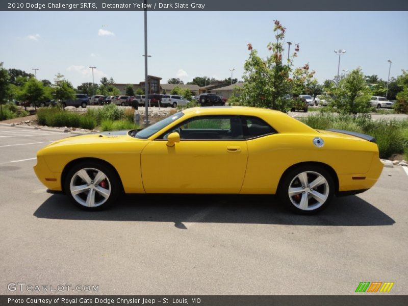  2010 Challenger SRT8 Detonator Yellow