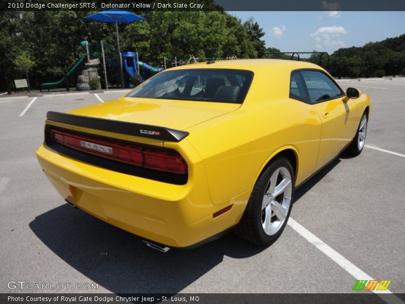  2010 Challenger SRT8 Detonator Yellow