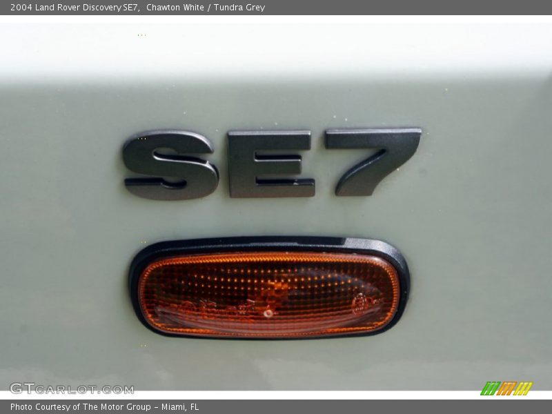 Chawton White / Tundra Grey 2004 Land Rover Discovery SE7