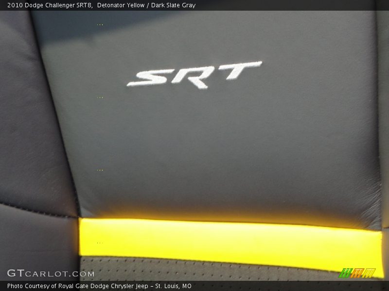  2010 Challenger SRT8 Logo