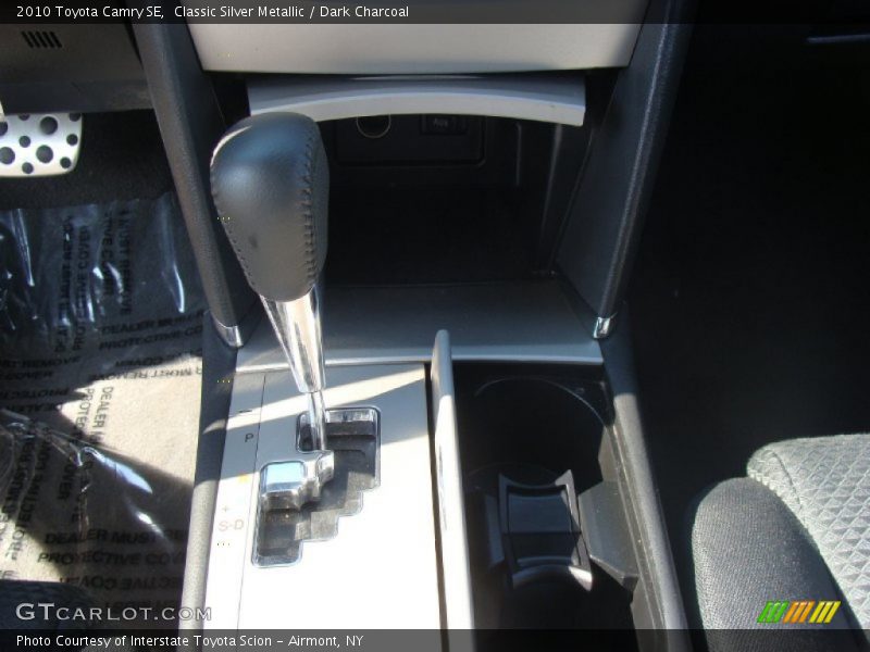 Classic Silver Metallic / Dark Charcoal 2010 Toyota Camry SE