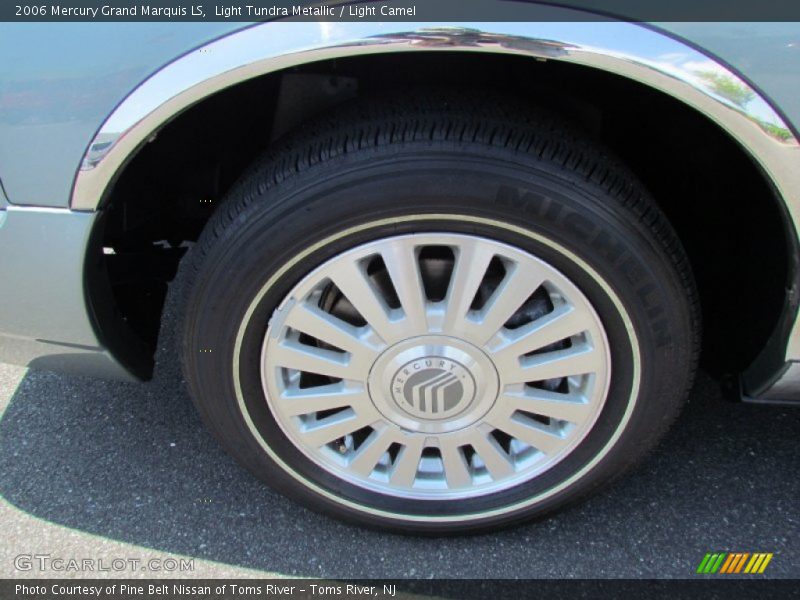  2006 Grand Marquis LS Wheel