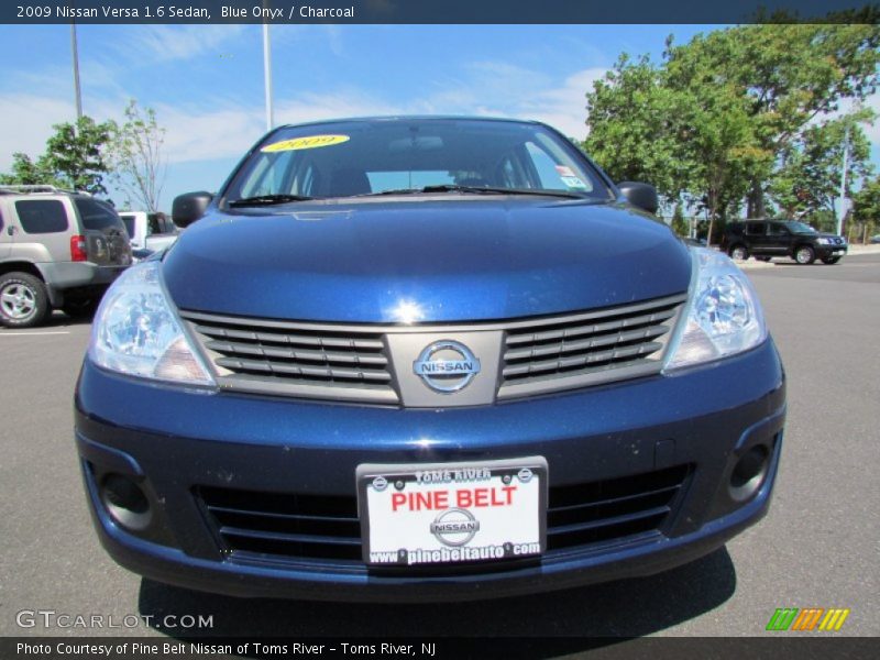 Blue Onyx / Charcoal 2009 Nissan Versa 1.6 Sedan